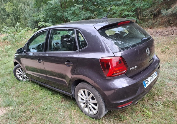 Volkswagen Polo cena 33700 przebieg: 124682, rok produkcji 2015 z Tuliszków małe 154